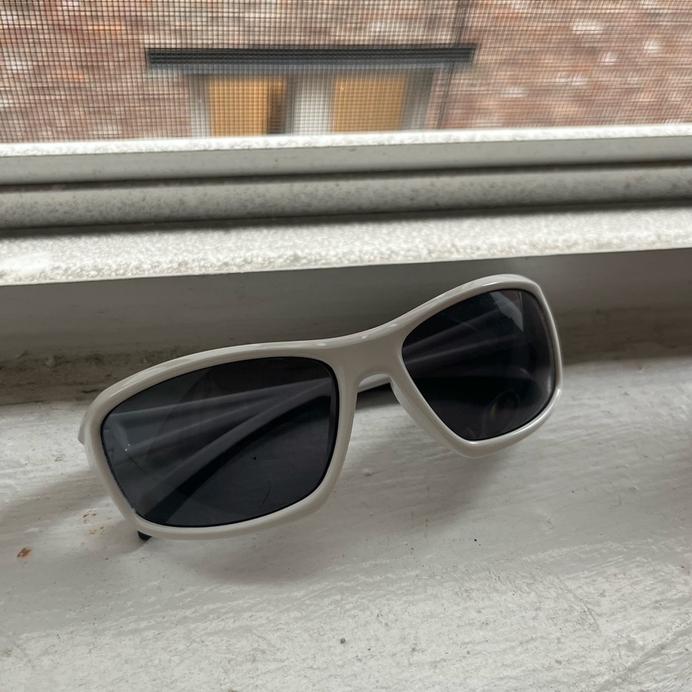 Big white sunglasses!